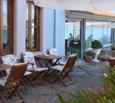 Otel Ferahi Evler