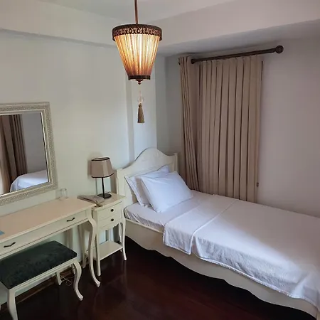 Ferahi Evler Ayvalik