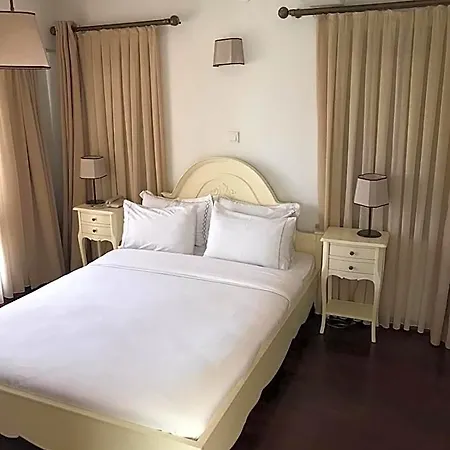 Ferahi Evler Hotel Ayvalik