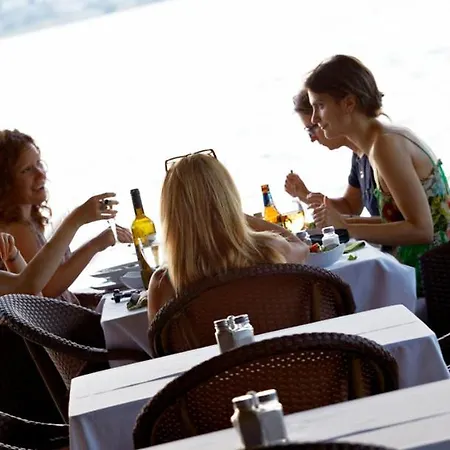 Ferahi Evler Hotel 3*