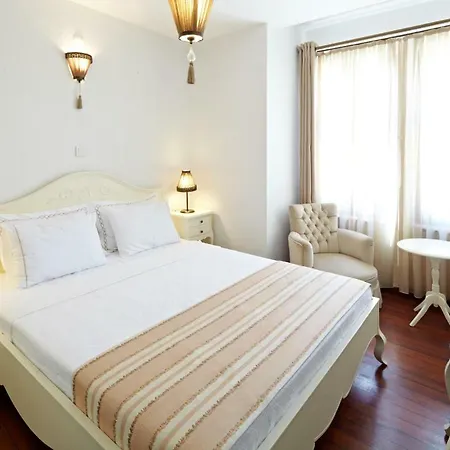 Hotel Ferahi Evler Ayvalik