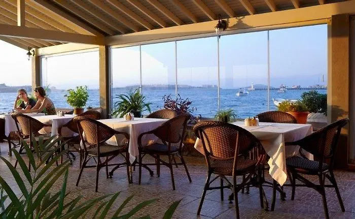 Hotel Ferahi Evler Ayvalı