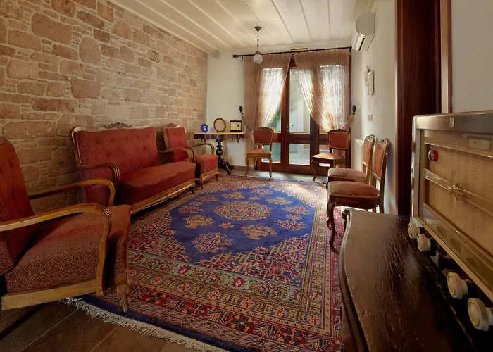 Hotel Ferahi Evler Ayvalik